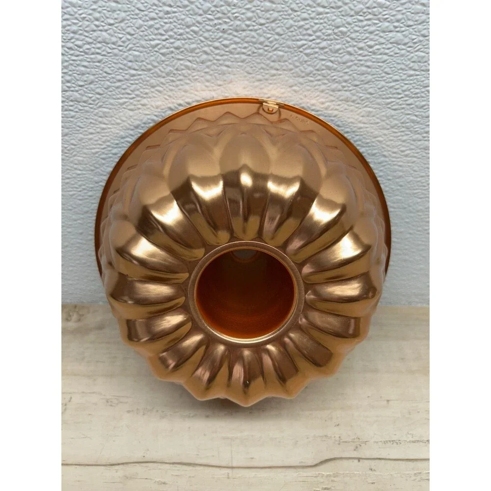 Vtg Nonstick 6 Cups Copper Finish Fluted Bund Mold Cake Baking Pan
